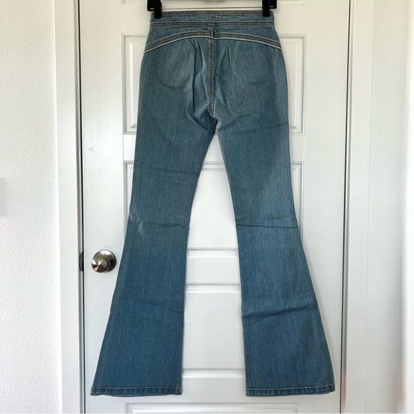 House of Harlow 1960 // NWOT high/mid-rise flared jeans - Picture 2 of 4